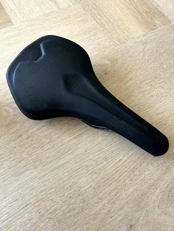 Selle Italia Model Y racefiets zadel beschikbaar voor biedingen