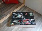 Ducati superbike 2001 modellen 75 jaar ducati, Ophalen of Verzenden, Nieuw, Groter dan 1:32