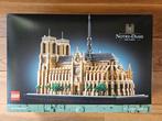 Lego 21061 Notre-Dame van Parijs, Ophalen of Verzenden, Nieuw, Complete set, Lego