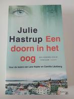 Julie Hastrup - Een doorn in het oog, Scandinavië, Julie Hastrup, Ophalen of Verzenden, Zo goed als nieuw
