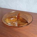 Vintage oker kleurige Artdeco schaal, Ophalen of Verzenden