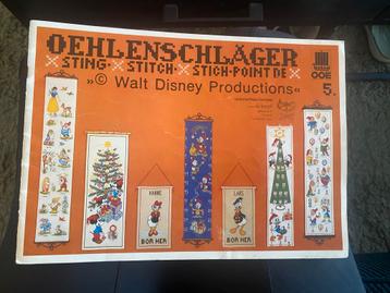 Vintage Disney Borduurpatronen Boek beschikbaar voor biedingen