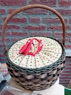 Vintage naaimand, Antiek en Kunst, Ophalen