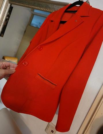 Nieuwe Rode Jas - Betty Barclay - Maat 40 , mooie voor kerst beschikbaar voor biedingen