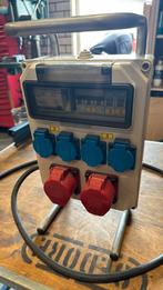 Verdeelkast 2 x 16 amp, Ophalen, Zo goed als nieuw