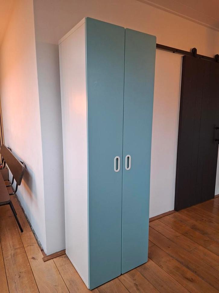Smastad/Stuva Kast met draadmand, 5 planken en roede, Huis en Inrichting, Kasten | Kledingkasten, 150 tot 200 cm, 50 tot 100 cm