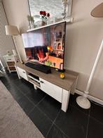 Lynn TV Meubel / Kast, Ophalen, Gebruikt, Kunststof, 150 tot 200 cm