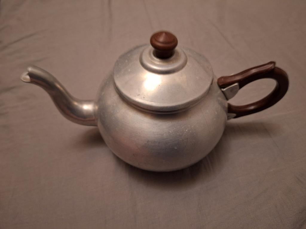 Vintage Aluminium Theepot 1 liter., Ophalen of Verzenden