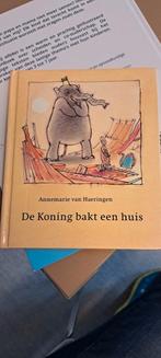 Annemarie van Haeringen - De Koning bakt een huis, Boeken, Prentenboeken en Plaatjesalbums, Ophalen of Verzenden, Zo goed als nieuw