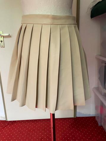 PU plooirok beige - Maat 38. NIEUW! beschikbaar voor biedingen
