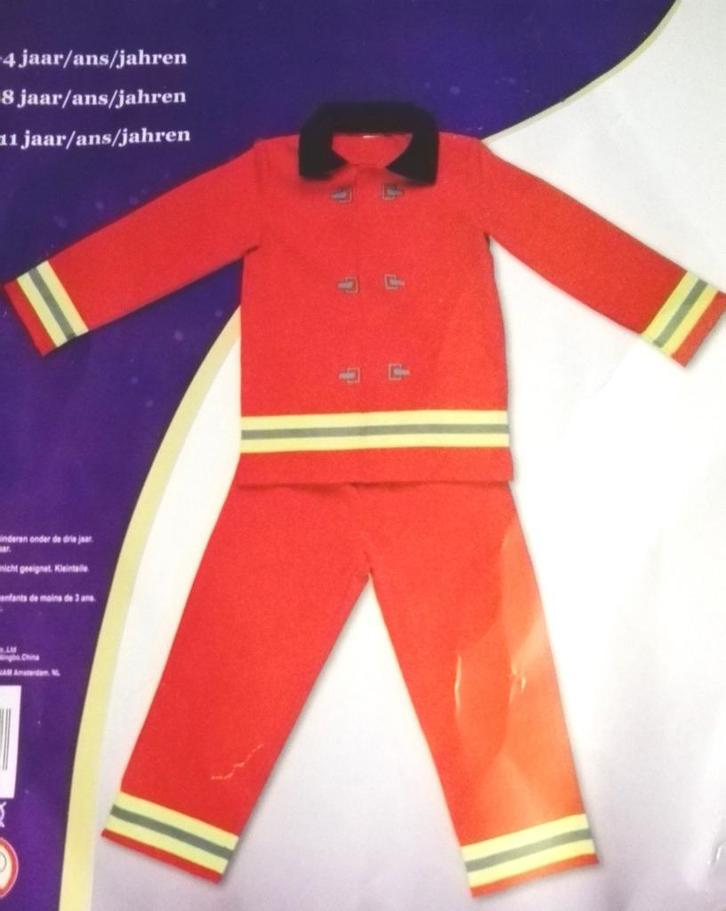 Brandweer outfit met helm mt 134 / 146, Kinderen en Baby's, Carnavalskleding en Verkleedspullen, Nieuw, Jongen, 134 t/m 140, Ophalen of Verzenden