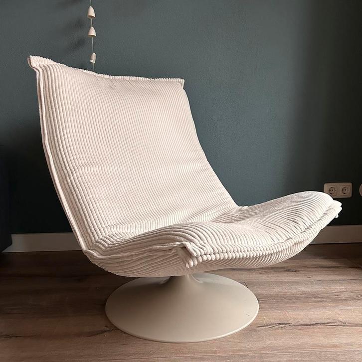 Artifort draaifauteuil F980 designer: Geoffrey Harcourt, Huis en Inrichting, Fauteuils, Gebruikt, Kunststof, Stof, 50 tot 75 cm