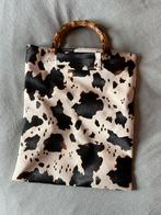 Tas met koeienprint, Sieraden, Tassen en Uiterlijk, Tassen | Damestassen, Ophalen of Verzenden, Zo goed als nieuw, Bruin, Handtas