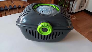 Cavia/knaagdieren reisbak.
 beschikbaar voor biedingen