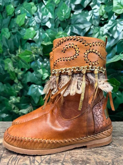 Nieuwe geweldig mooie laarsjes van Karma of Charme maat 38, Kleding | Dames, Schoenen, Nieuw, Lage of Enkellaarzen, Bruin, Ophalen of Verzenden