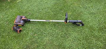 WORX Veegmachine / Borstelmachine – met extra borstel beschikbaar voor biedingen