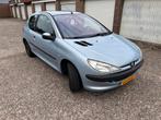 Peugeot 206 1.4 XT 3D AUT GENTRY 2002 Grijsblauw, Auto's, Peugeot, 1100 kg, Zilver of Grijs, 955 kg, Hatchback