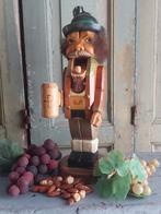 leuke grote oude notenkraker,volkskunst,ertzgebirgte,bier, Ophalen of Verzenden, Zo goed als nieuw