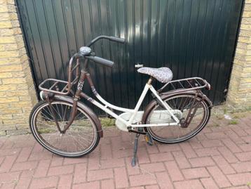 highlander 24 inch kinder fiets.  beschikbaar voor biedingen