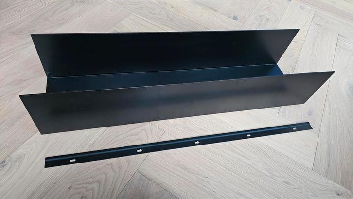 Kidsmill Intense 2 wandplank zwart, Kinderen en Baby's, Kinderkamer | Inrichting en Decoratie, Zo goed als nieuw, Wanddecoratie