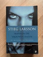 Stieg Larsson - Mannen die vrouwen haten, Scandinavië, Ophalen of Verzenden, Zo goed als nieuw, Stieg Larsson