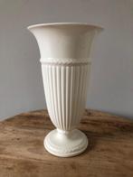 Wedgewood Edme vaas, Ophalen, Overige kleuren, Aardewerk of Porselein, Zo goed als nieuw