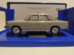 BMW 2000 ti sedan beige creme Mcg 1:18 KRD, Hobby en Vrije tijd, Modelauto's | 1:18, Ophalen of Verzenden, Zo goed als nieuw, Auto