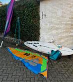 Windsurf plank F2 met 2 zeilen, mast en trapeze vest., Watersport en Boten, Windsurfen, Ophalen, 250 tot 300 cm, Met draagtas