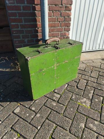 Grote houten repatriëring koffer, Nederlands Indië  beschikbaar voor biedingen