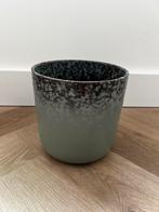 Bloempot, Ophalen of Verzenden, Zo goed als nieuw, Zwart, Minder dan 50 cm
