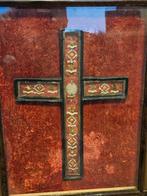 19e eeuws antiek kloosterwerk relikwie kruis  groot formaat, Antiek en Kunst, Antiek | Religie, Ophalen of Verzenden