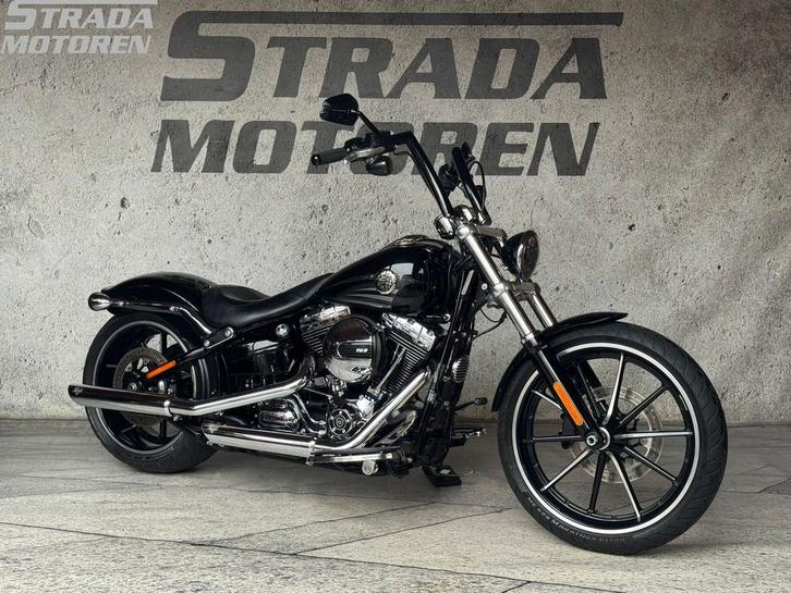HARLEY-DAVIDSON BREAKOUT FXSB (bj 2016), Motoren, Motoren | Harley-Davidson, Bedrijf, Chopper, 2 cilinders
