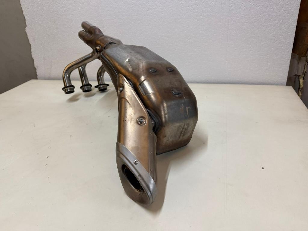 MT 09 Uitlaat origineel, Motoren, Onderdelen | Yamaha, Ophalen of Verzenden, Gebruikt