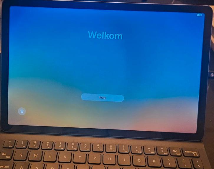 Samsung Galaxy Tab S9 FE 128GB inclusief book cover keyboard, Computers en Software, Android Tablets, Zo goed als nieuw, Wi-Fi