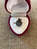 Oude hanger/bedel aziatisch, Overige merken, Overige materialen, Ophalen of Verzenden, Zo goed als nieuw