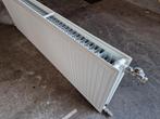 Radiator type 22, Doe-het-zelf en Verbouw, Verwarming en Radiatoren, Ophalen, 30 tot 80 cm, Gebruikt, Radiator