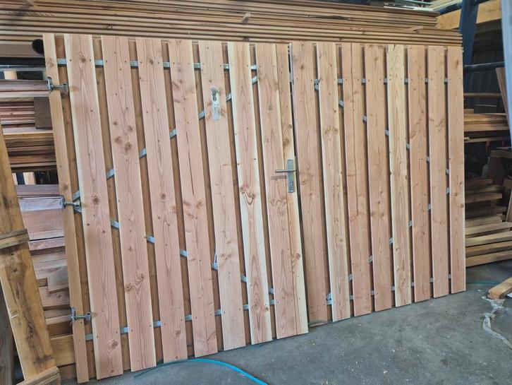 Douglas dubbele Schuttingdeur met stalen frame, Tuin en Terras, Tuinpoorten, Nieuw, Draaipoort, Hout, 150 tot 200 cm, Ophalen of Verzenden