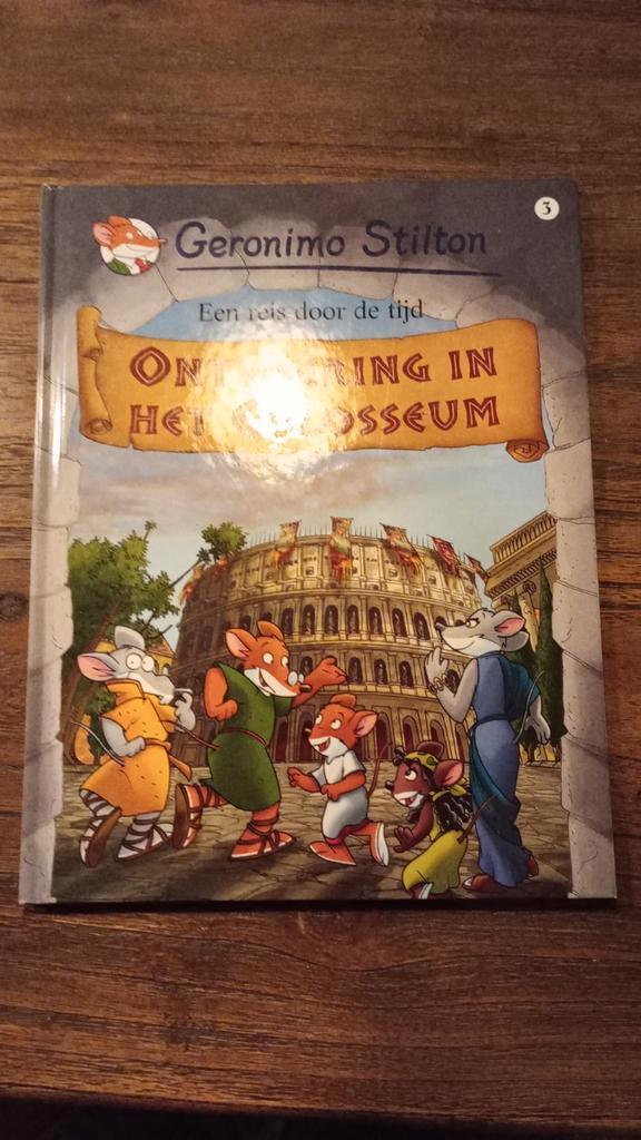 Geronimo Stilton - Ontvoering in het Colosseum, Boeken, Stripboeken, Zo goed als nieuw, Eén stripboek, Ophalen of Verzenden