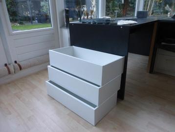 3 Ikea Pax lades met rails 68x34x16cm. - afbeelding 1