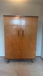 Retro vintage kledingkast, Huis en Inrichting, Ophalen, Gebruikt, 100 tot 150 cm, 150 tot 200 cm