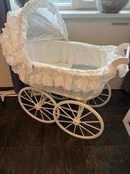 Nostalgische wieg met bekleding, matrasje en dekentje, Ophalen, Gebruikt, Wieg