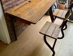 Vintage dubbel schoolbureautje met daaraan vast 2 stoeltjes, Ophalen, Gebruikt, Tafel(s) en Stoel(en)