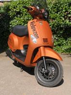 BTC Riva 50cc | 2017 | 4200 km | Zeer nette staat, Fietsen en Brommers, Snorfietsen en Snorscooters, Zo goed als nieuw, Benzine
