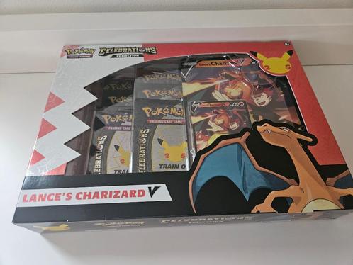 25th Celebrations Collection boxen, Hobby en Vrije tijd, Verzamelkaartspellen | Pokémon, Nieuw, Boosterbox, Foil, Ophalen