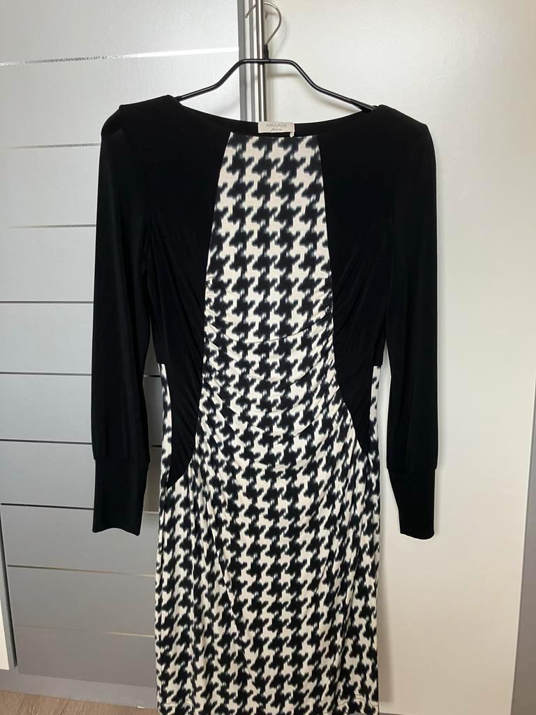 ≥ Apanage Femme Jurk Zwart/Wit Maat M — Jurken — Marktplaats