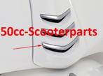 Sierstrip Voorscherm Midden Primavera Sprint Chroom Onder 1B, Ophalen of Verzenden, 50cc-Scooterparts, Info@50cc-scooterparts.nl
