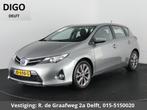 Toyota Auris 1.8 Hybrid Aspiration | Navigatie | Camera | Cr, Gebruikt, 4 cilinders, Bedrijf, 26 km/l