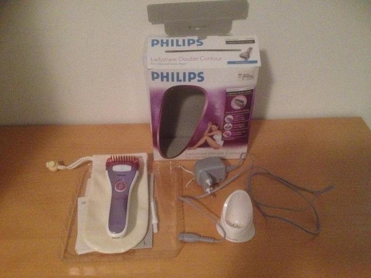 Lader voor Philips ladyshave HP6335 , incl. Tas en borstel, Witgoed en Apparatuur, Persoonlijke-verzorgingsapparatuur, Zo goed als nieuw