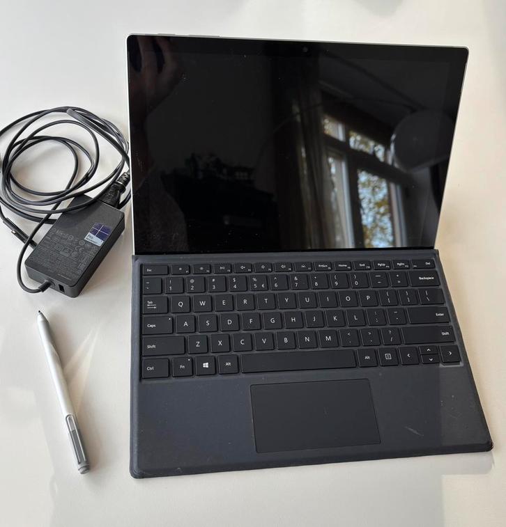 Microsoft Surface Pro 4 met Surface Pro Keyboard en stylus, Computers en Software, Windows Tablets, Zo goed als nieuw, Wi-Fi, 12 inch