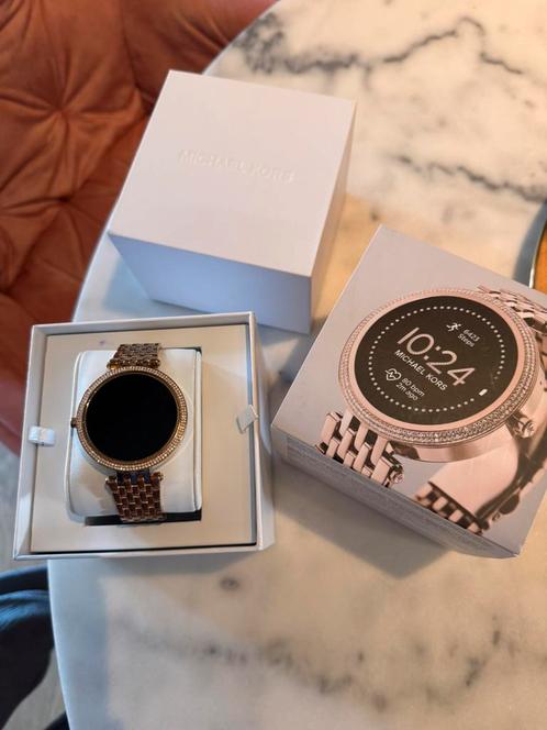 Michael Kors Smartwatch Rosé goud, Sieraden, Tassen en Uiterlijk, Smartwatches, Zo goed als nieuw, Android, Roze, Ophalen of Verzenden